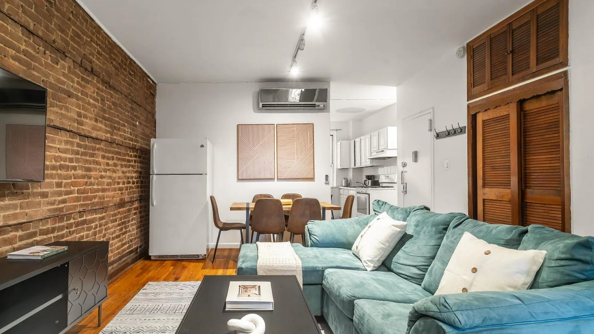 Cozy 3Bd Walk To Empire State & Times Sq! Apartment New York